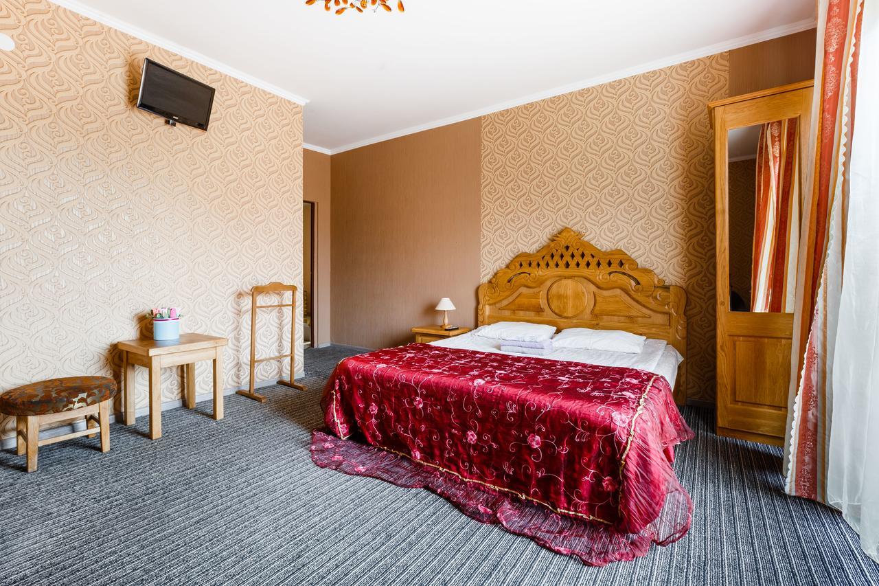 Everest Ivano-Frankivsk Exterior foto